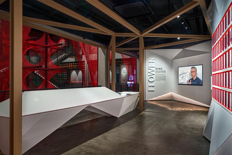 乖幺妹土家織錦企業(yè)館及織錦工場---風合睦晨