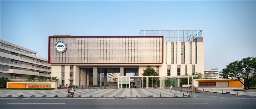 游園社區(qū)型  校園——佛山梅沙雙語學(xué)校