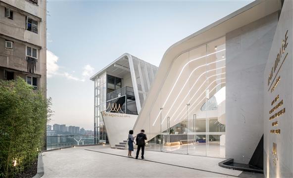 《嫁衣的裙擺》-重慶印制一廠山鬼精品酒店改造